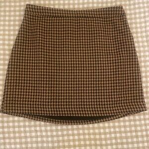 Nine West Brown and Black Houndstooth Mini Pencil Skirt